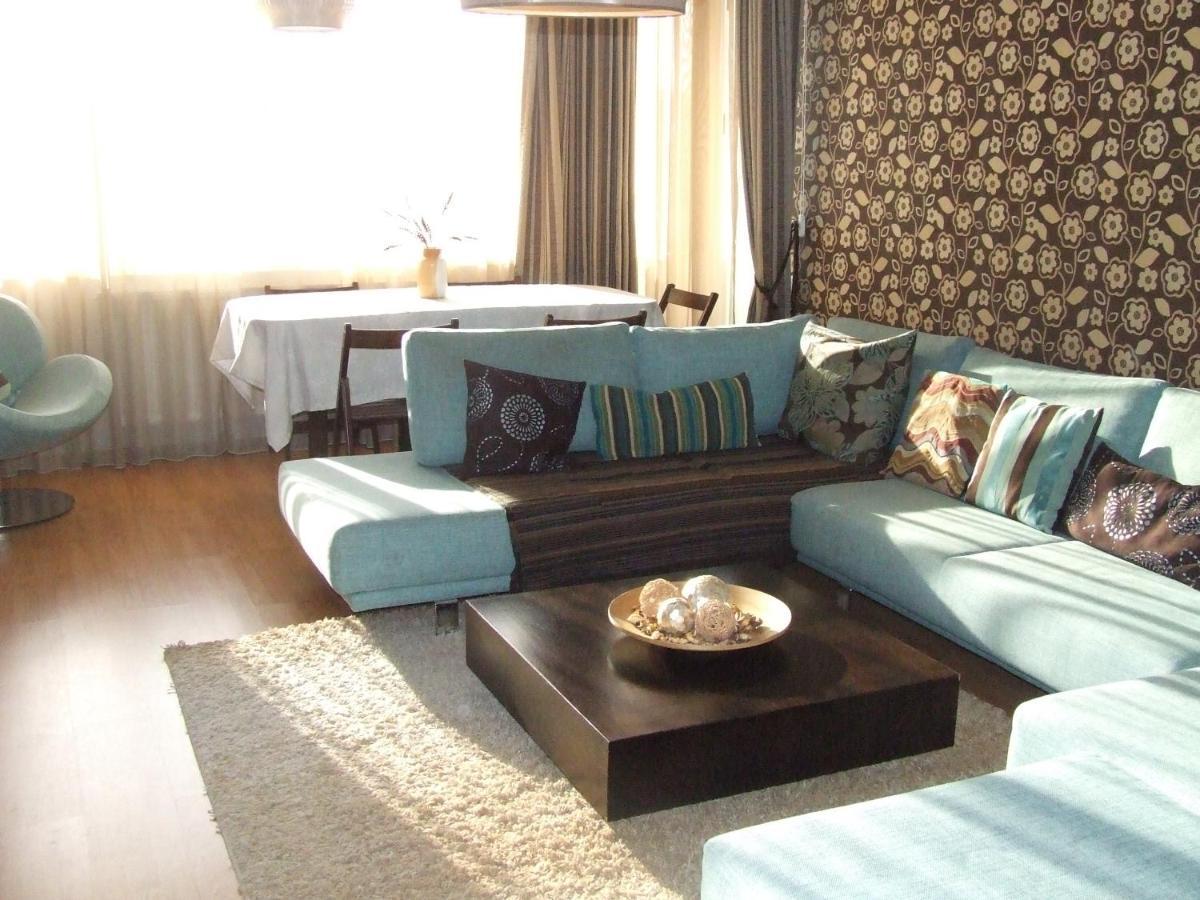 Family Retreat Politehnica Park Leilighet Bucureşti Eksteriør bilde