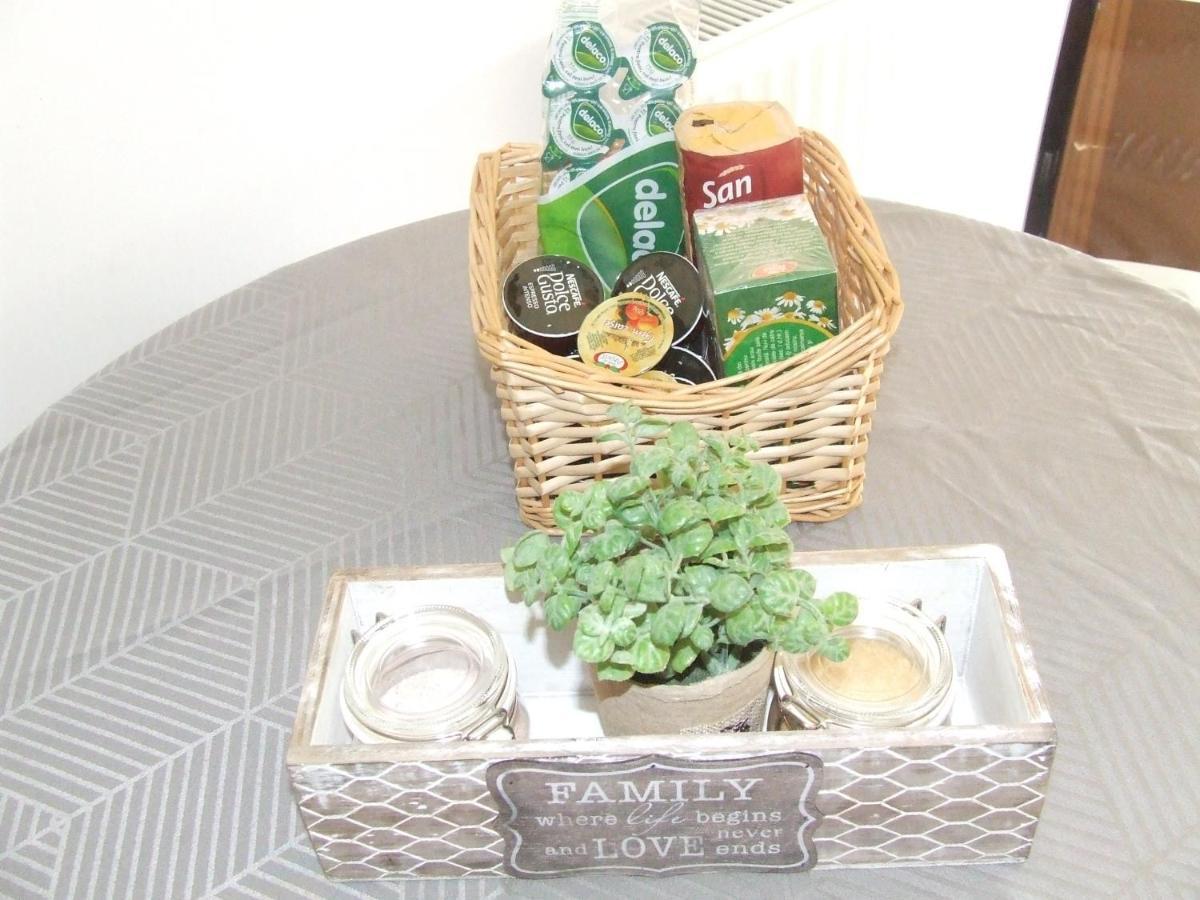 Family Retreat Politehnica Park Leilighet Bucureşti Eksteriør bilde