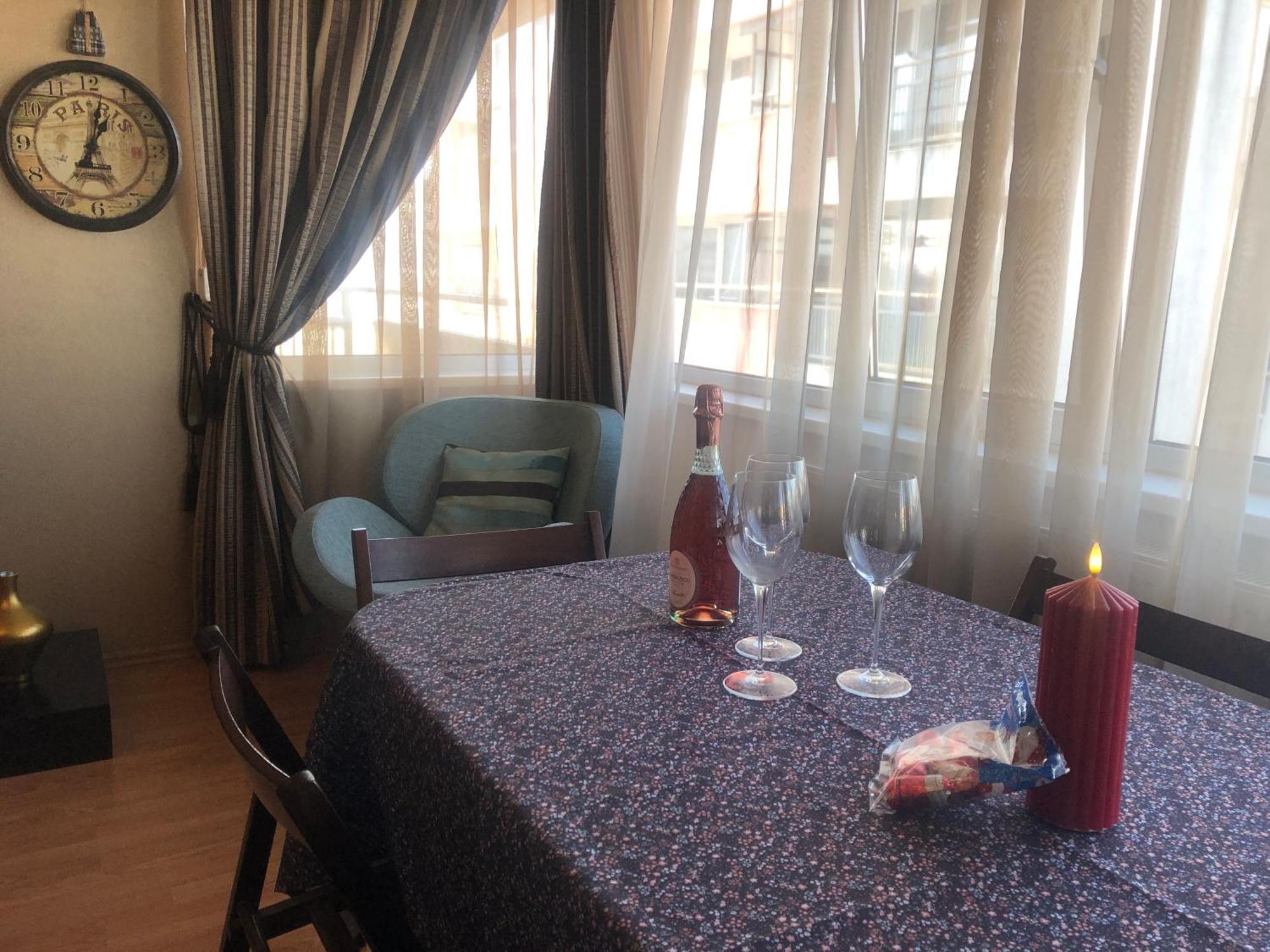 Family Retreat Politehnica Park Leilighet Bucureşti Eksteriør bilde
